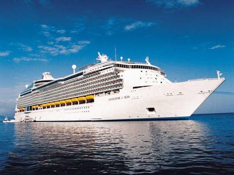 Navigator of the Seas Kreuzfahrt Reisen 2023, 2024 & 2025 buchen