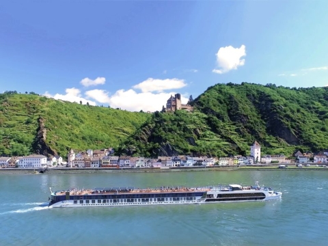 AmaMora Kreuzfahrt Reisen 2023 & 2024 buchen