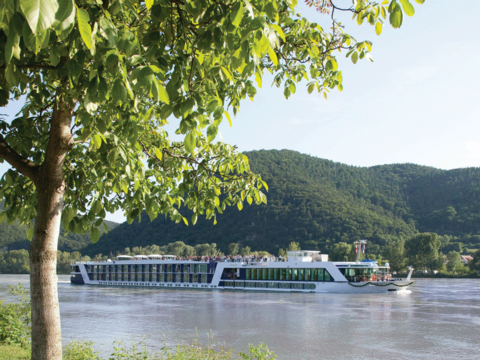AmaDolce Kreuzfahrt Reisen 2023 & 2024 buchen