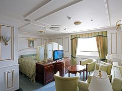 MS Deutschland Suiten - 2-Bett Suite mit franz. Balkon