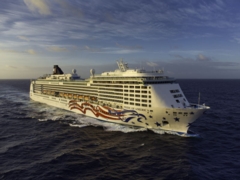 Norwegian Cruise Line Kauai Reise Hawaii Kreuzfahrt ab/bis Honolulu