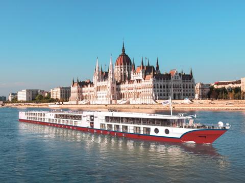 MS Bolero Last Minute Kreuzfahrt 2023 buchen