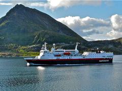 Europäische Küsten mit Hurtigruten