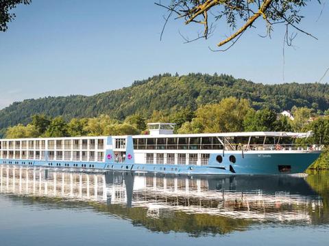 WT Sonata Britische Inseln Kreuzfahrt Reisen 2022, 2023, 2024 & 2025